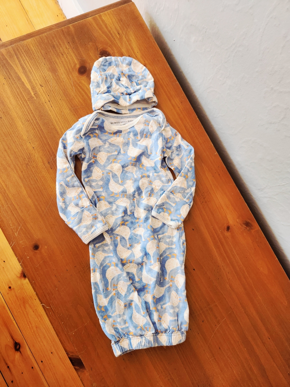 Burts Bees 0-6 Month Goose Print Sleep Gown with Hat
